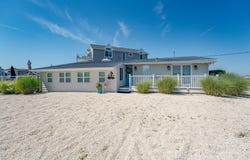 107 Stern Dr, Egg Harbor Township, NJ 08244