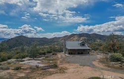 9766 Glacier Gulch RD, Weldon, CA 93283