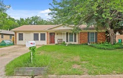 2028 Bowling Green Street, Denton, TX 76201