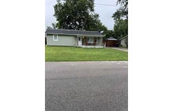 220 N Angling Road, Farmland, IN 47340