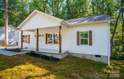 1452 W 7th Street, Newton, NC 28658