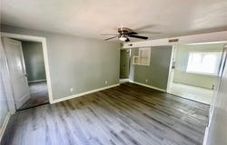 200 E Williamson Street, Versailles, MO 65084