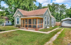 820 NE Poplar ST, Topeka, KS 66616