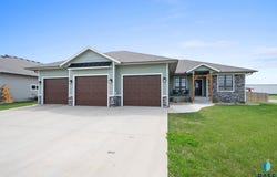 205 Quartzite Ave, Tea, SD 57064