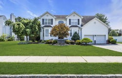 8 Cabin Brook Crescent Crest, Manchester, NJ 08759
