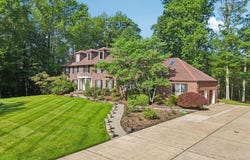 7 HIDDEN SPRINGS LANE, HIGHTSTOWN, NJ 08520