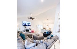 696 Country Club Drive, Senatobia, MS 38668