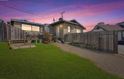 4 Beach Ave, Dillon Beach, CA 94929