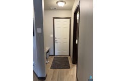 9233 W Laverne Wipf St, Sioux Falls, SD 57106