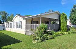 127 Tropicana, Amherst, OH 44001
