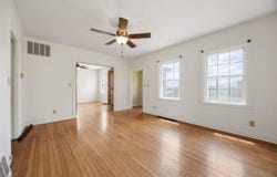 4378 480th St SE, IowaCity, IA 52240