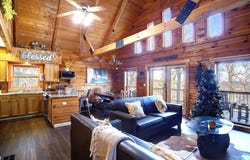 3831 GLENVIEW Way, Sevierville, TN 37862