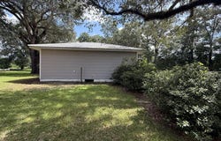 5947 Highway 2, Bascom, FL 32423