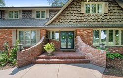 665 N Broadmoor Ave, Wichita, KS 67206