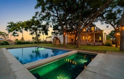 203 N Magnolia St, ROCKPORT, TX 78382