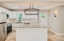 734 SUMNER, San Antonio, TX 78209-4953