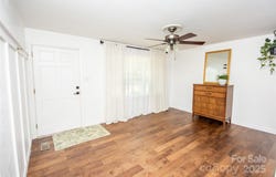 539 30th Avenue NW, Hickory, NC 28601