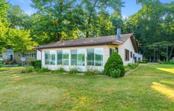 10494 Tomkinson Drive, Scotts, MI 49088