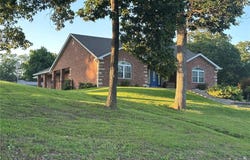 4006 Highway MM, Hannibal, MO 63401