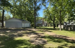 330 Mcrae Street, Laurinburg, NC 28352