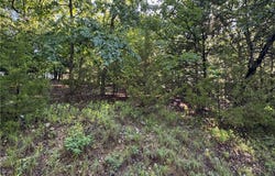 Tbd Storm Cove Drive, Linn Creek, MO 65052