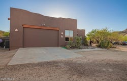 43014 N 12TH Street, New River, AZ 85087