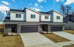 704 & 706 Sun Meadows Loop, Centerton, AR 72719