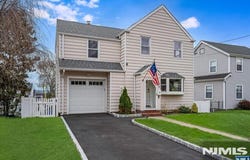 36 Hoover Street, North Arlington, NJ 07031