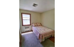37 Acorn Place, Lynbrook, NY 11563