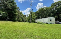 1101 Franklin Loop, Clarkrange, TN 38553