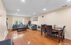 76 Lynnette Court, South Brunswick, NJ 08824