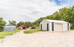 20800 PADDOCK Avenue, PACIFIC JCT, IA 51561