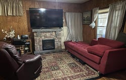821 W 9th Street, Bonham, TX 75418