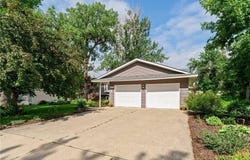 570 Roberts Street SW, Hutchinson, MN 55350