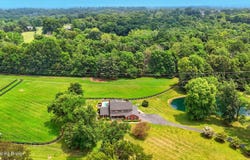 3605 Ramblin Creek Rd, Louisville, KY 40299