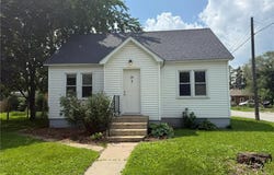 19 1st Avenue NE, Saint Joseph, MN 56374