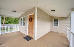 35 S Wandling Ave, Washington Boro, NJ 07882-2134