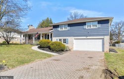 173 COLONIAL Drive, CHAMBERSBURG, PA 17202