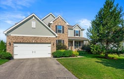 182 Regal Drive, Crystal Lake, IL 60014