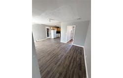 214 E PINE Place, Skiatook, OK 74070