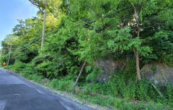 419 Sprain Rd, Yonkers, NY 10710
