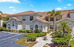 6812 Satinleaf Rd S, NAPLES, FL 34109