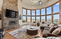 2550 Old Waverly Court, Sparks, NV 89436