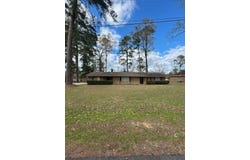 295 Pine St, Many, LA 71449