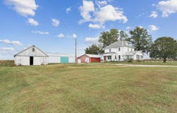 1679 160th St, WestLiberty, IA 52776