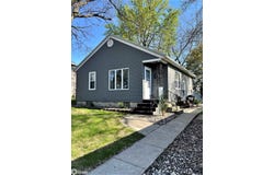 136 4Th Avenue NE, Titonka, IA 50480