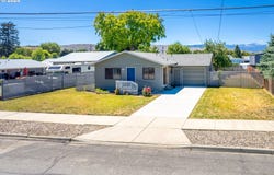 2025 PLUM ST, Baker City, OR 97814