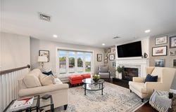 7 Robins Way, North Providence, RI 02904