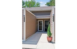 9556 Trail East Road, Bloomington, MN 55420
