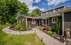 620 South Greenbrier Drive, Orange, CT 06477